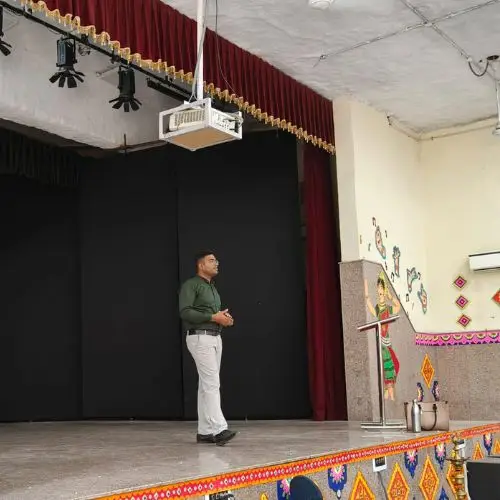 Ritwik Sachdeva, Digital Marketing Consultant